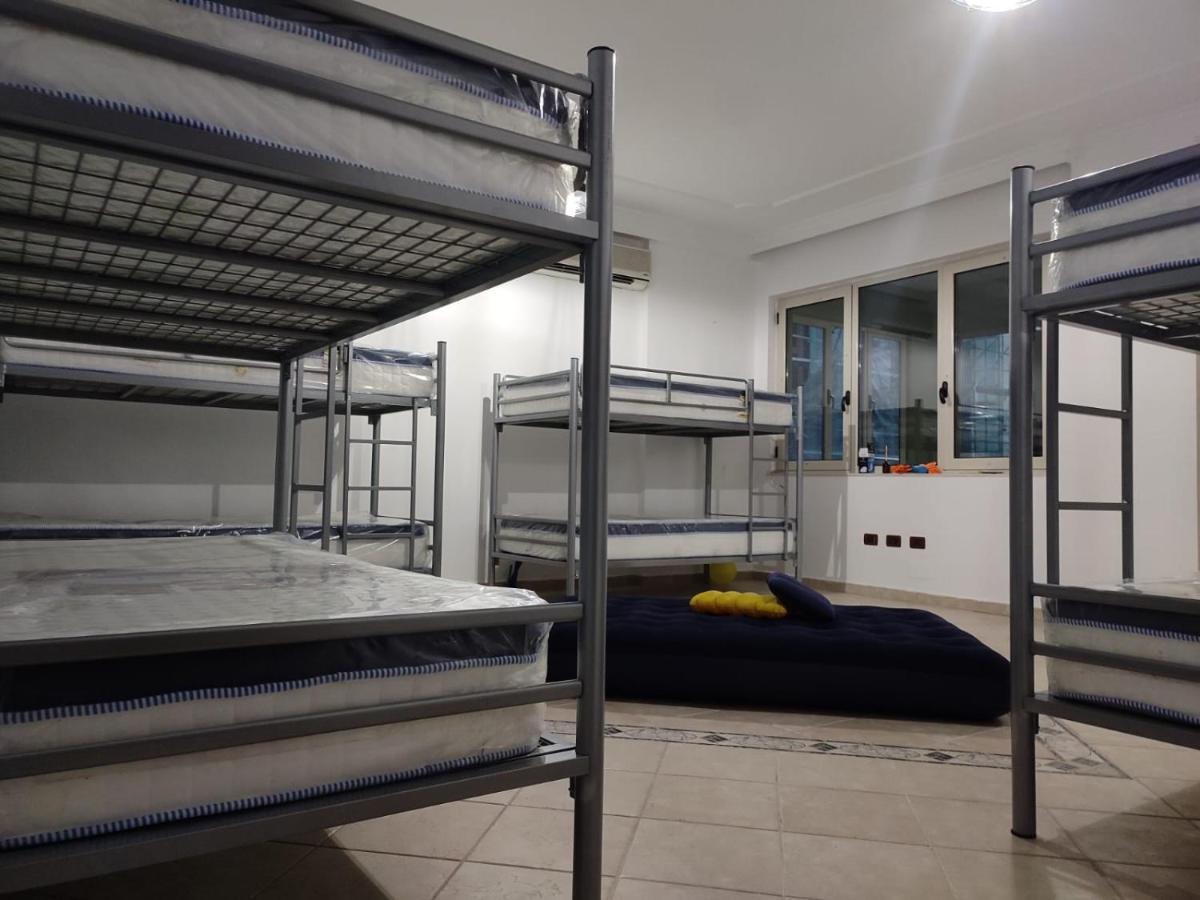 Hostel Nena Semi Тирана Экстерьер фото
